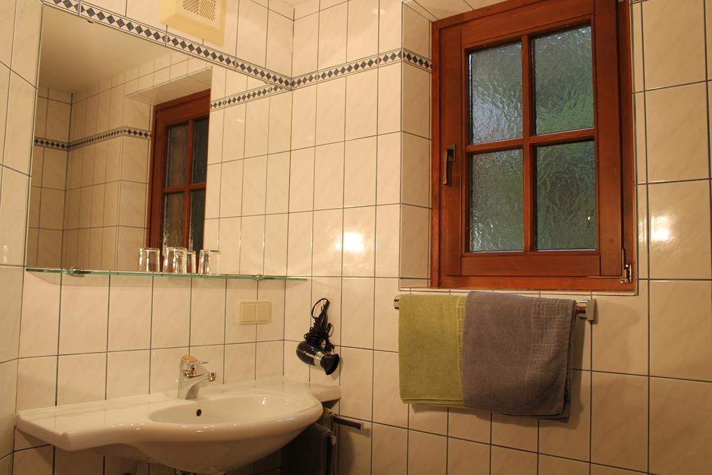 Haralds Ferienwohnungen Bad Kleinkirchheim Zimmer foto